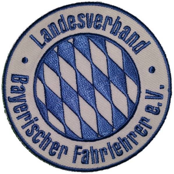 Aufnäher sticken lassen - Aufnäher aufbügeln